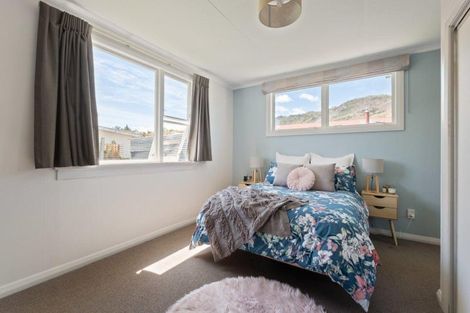 Photo of property in 13 Ray Street, Cromwell, 9310