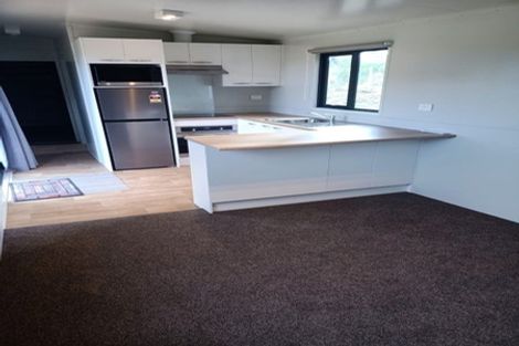 Photo of property in 32 Forest Road, Waitarere Beach, Levin, 5510