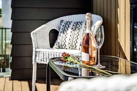 Photo of property in 74 Ashley Avenue, Long Bay, Auckland, 0630