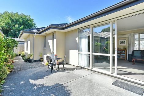Photo of property in 2/93 Opawa Road, Opawa, Christchurch, 8023