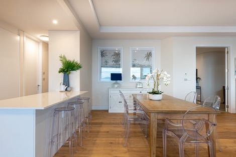 Photo of property in 2/214a Lake Road, Hauraki, Auckland, 0622