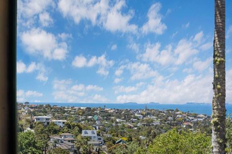 Photo of property in 44 Penguin Drive, Murrays Bay, Auckland, 0630