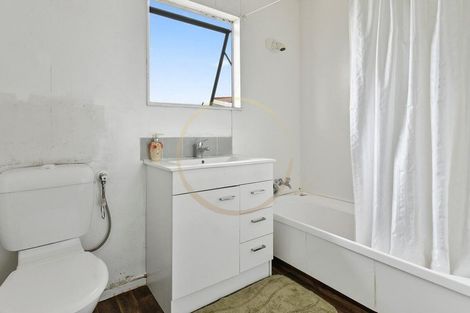 Photo of property in 2/114 Finlayson Avenue, Clendon Park, Auckland, 2103