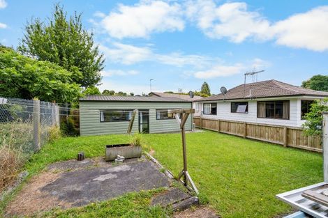 Photo of property in 19 Matipo Crescent, Pukete, Hamilton, 3200