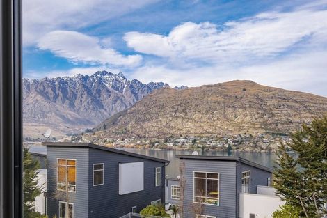 Photo of property in Greenstone Terraces, 13/716 Frankton Road, Queenstown, 9300