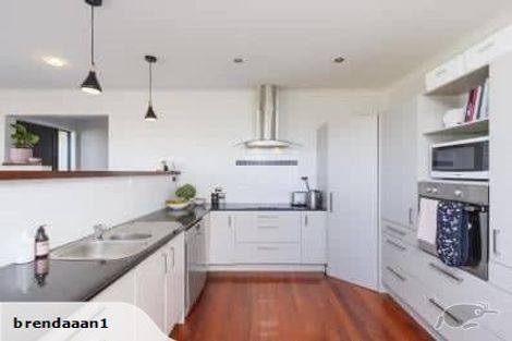 Photo of property in 24 Heatherlea Heights, Feilding, 4702