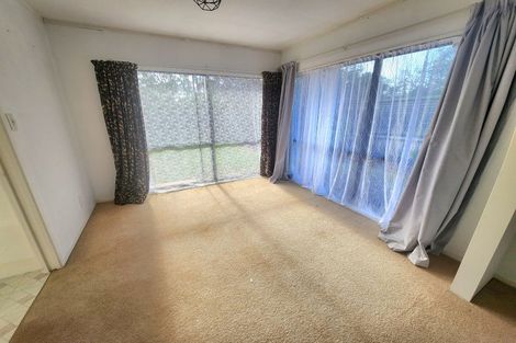 Photo of property in 35 Orangewood Drive, Northpark, Auckland, 2013