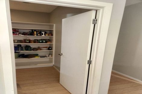 Photo of property in 18 Skipjack Pass, Silverdale, 0932