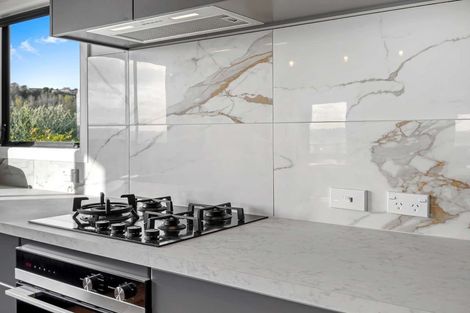 Photo of property in 1 Shakespeare Road, Bastia Hill, Whanganui, 4500