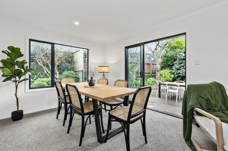 Photo of property in 58 Mchardy Street, Havelock North, 4130