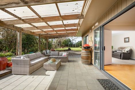 Photo of property in 16 Blundell Place, Katikati, 3129