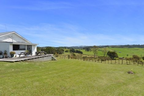 Photo of property in 195 Pataua South Road, Pataua South, Onerahi, 0192