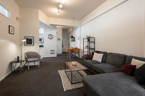 Photo of property in Lexington Apartments, 5/33 Hania Street, Mount Victoria, Wellington, 6011