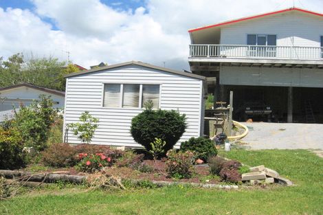 Photo of property in 48 Stratford Drive, Cable Bay, 0420