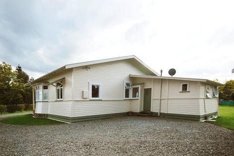 Photo of property in 14 Dalefield Road, Carterton, 5713