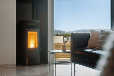 Photo of property in 22 Monaco Drive, Cromwell, 9384