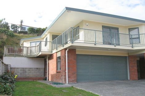 Photo of property in 7 Jordan Street, Island Bay, Wellington, 6023