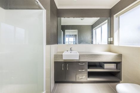 Photo of property in 12 Vinci Court, Manurewa, Auckland, 2105