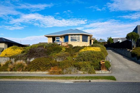 Photo of property in 19 Fyffe Avenue, Kaikoura, 7300