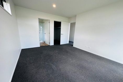Photo of property in 32 Eileen Way, Rolleston, 7615