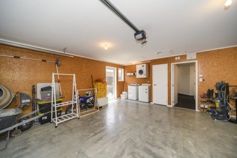 Photo of property in 14 Macdonald Heights, Feilding, 4702