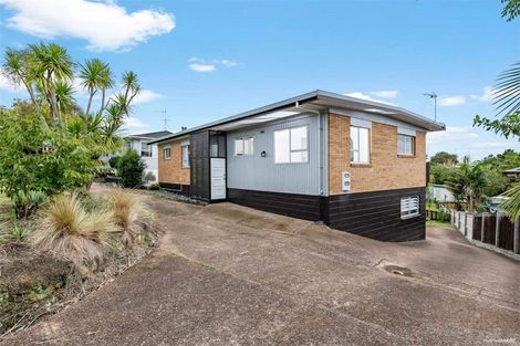 Photo of property in 43 Spence Road, Henderson, Auckland, 0612