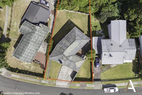 Photo of property in 80 La Trobe Street, Pakuranga Heights, Auckland, 2010