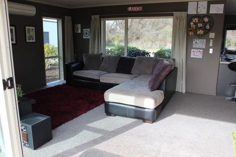 Photo of property in 43 Loburn Terrace Road, Loburn, 7472