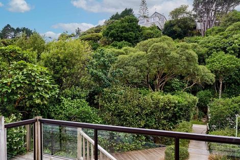 Photo of property in 88 Airlie Road, Plimmerton, Porirua, 5026