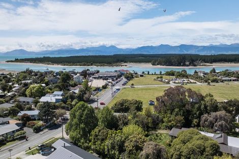 Photo of property in 8 James Cross Place, Mapua, 7005