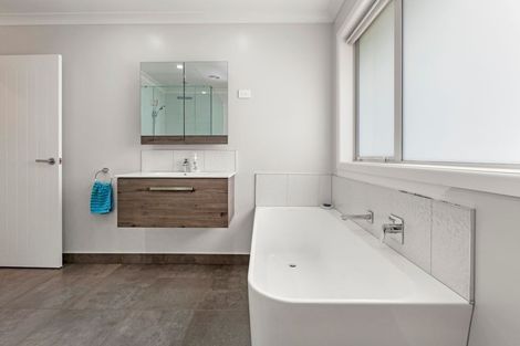 Photo of property in 6 Brian Curle Close, Huntly, 3700