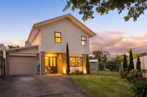 Photo of property in 20 Pyramid Place, Glen Eden, Auckland, 0602