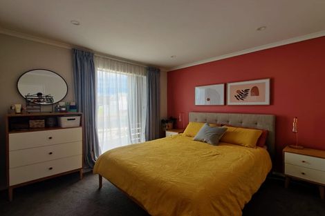 Photo of property in 40 Ringa Matau Road, Hobsonville, Auckland, 0616