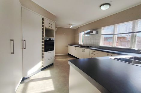 Photo of property in 13 Marina Road, Torbay, Auckland, 0630