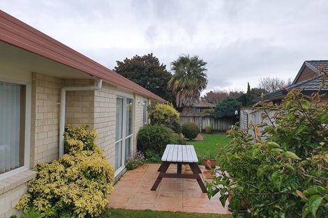 Photo of property in 34 Hadleigh Court, Paraparaumu, 5032