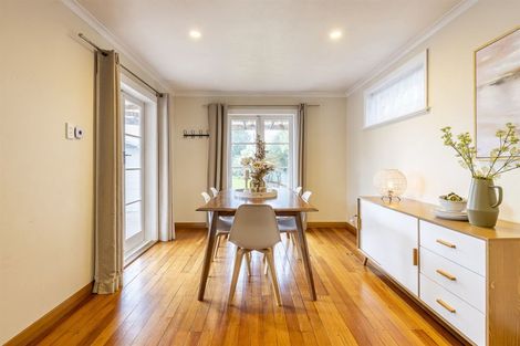 Photo of property in 17 London Terrace, Awapuni, Palmerston North, 4412