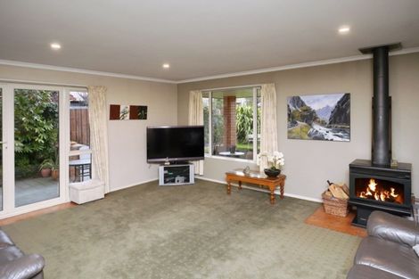 Photo of property in 19b Oxford Road, Rangiora, 7400