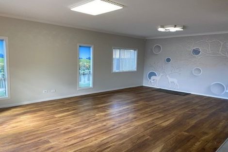 Photo of property in 27 Ruru Street, Cambridge, 3434