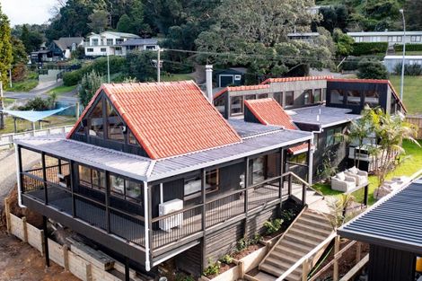 Photo of property in 8 Grey Avenue, Tairua, 3508