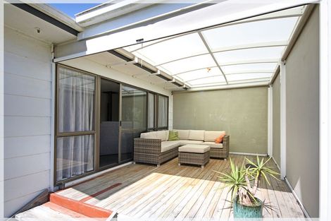 Photo of property in 7 Punga Street, Tangimoana, 4822