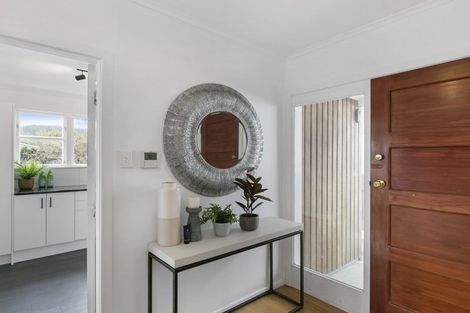 Photo of property in 54 Kandy Crescent, Ngaio, Wellington, 6035