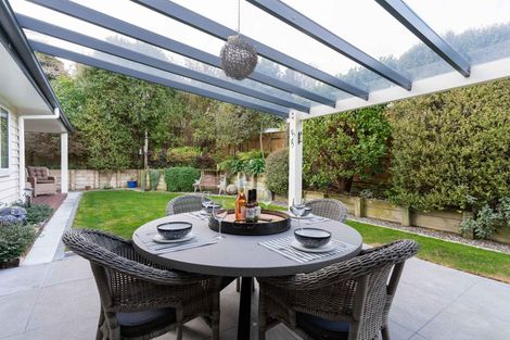 Photo of property in 35 Masefield Terrace, Kelvin Grove, Palmerston North, 4414