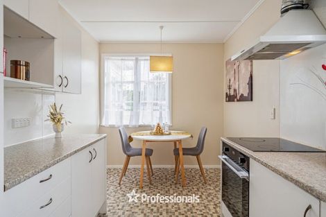 Photo of property in 10 Hughes Crescent, Taita, Lower Hutt, 5011