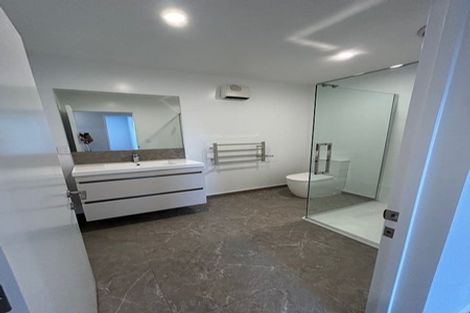 Photo of property in 18 Lorenzos Lane, Halswell, Christchurch, 8025