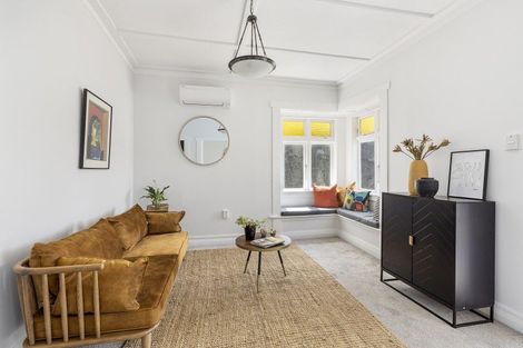 Photo of property in 15 Charlotte Avenue, Brooklyn, Wellington, 6021