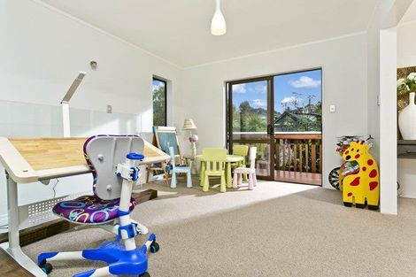 Photo of property in 57 Newhaven Terrace, Mairangi Bay, Auckland, 0630