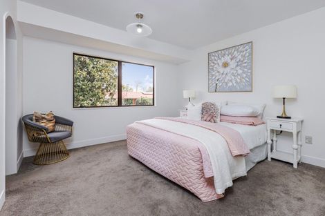 Photo of property in 123 Wattle Farm Road, Wattle Downs, Auckland, 2103