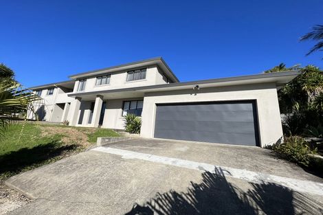 Photo of property in 2 Bellbird Rise, Murrays Bay, Auckland, 0630