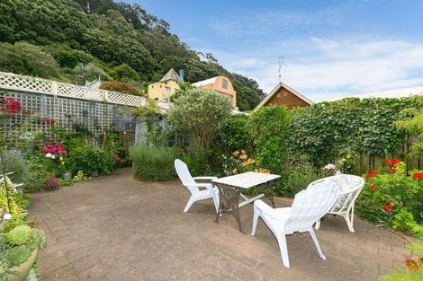 Photo of property in 7 Aorangi Terrace, Thorndon, Wellington, 6011