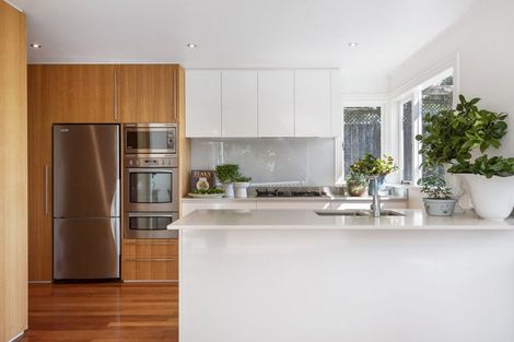 Photo of property in 6 Glade Place, Birkenhead, Auckland, 0626